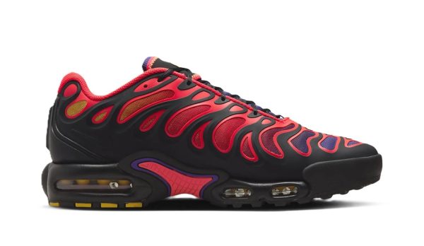Nike Air Max Plus Drift Black Red – Image 3