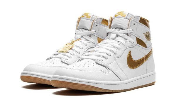Nike Air Jordan 1 High Retro OG Metallic Gold - Image 2