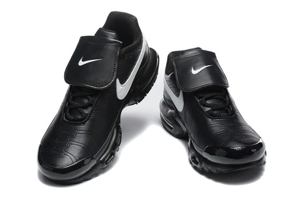 Nike Air Max Plus Tiempo Black White – Image 3