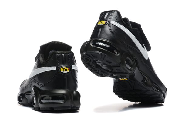 Nike Air Max Plus Tiempo Black White – Image 4